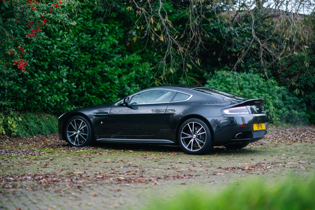 2014 Aston Martin V8 Vantage (2006-2017) - Image 13 of 31