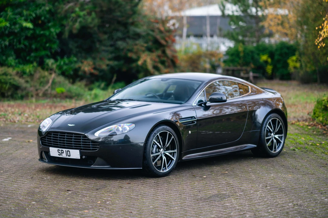2014 Aston Martin V8 Vantage (2006-2017) - Image 2 of 31