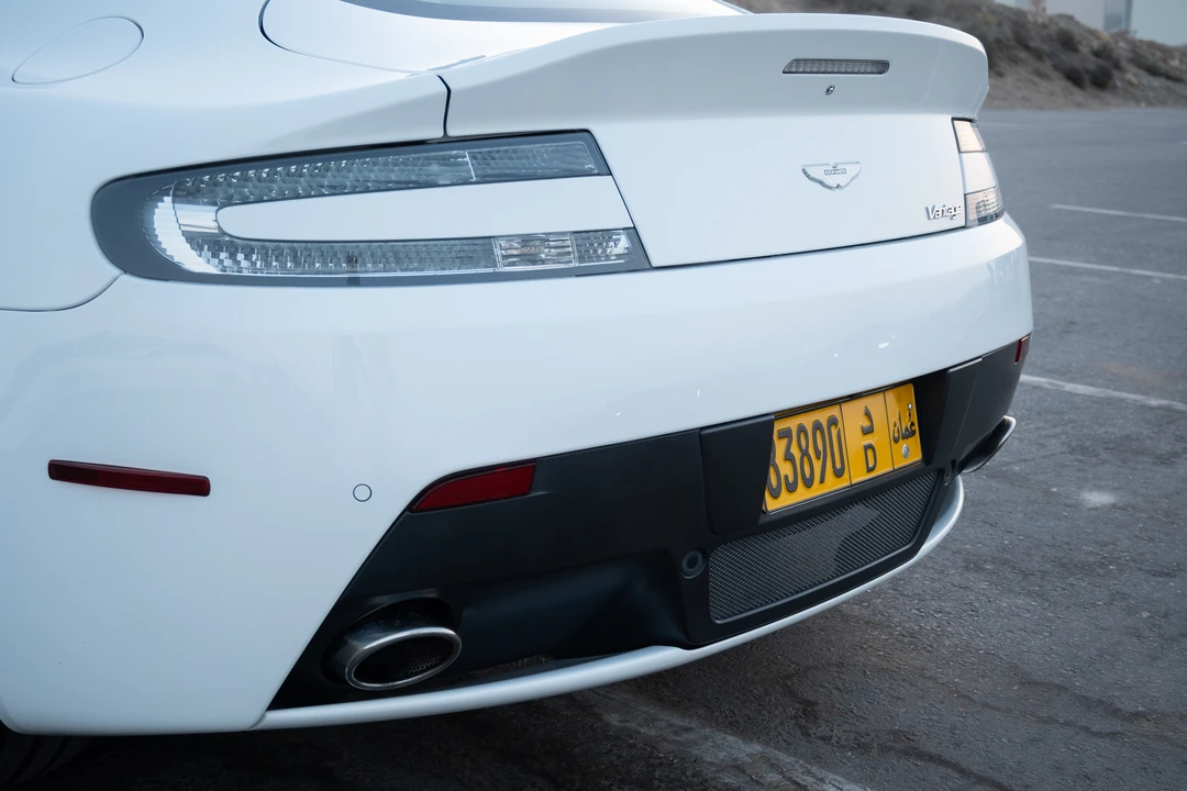2014 Aston Martin V8 Vantage (2006-2017) - Image 15 of 31