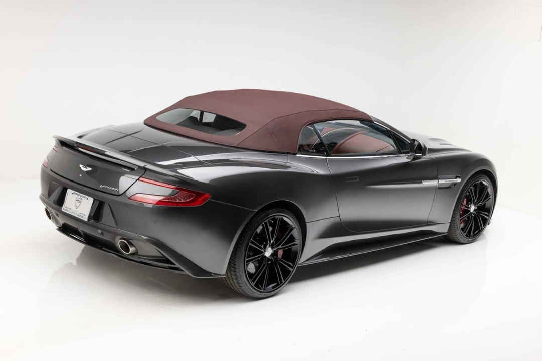 2014 Aston Martin Vanquish 2nd Gen - Image 19 of 31
