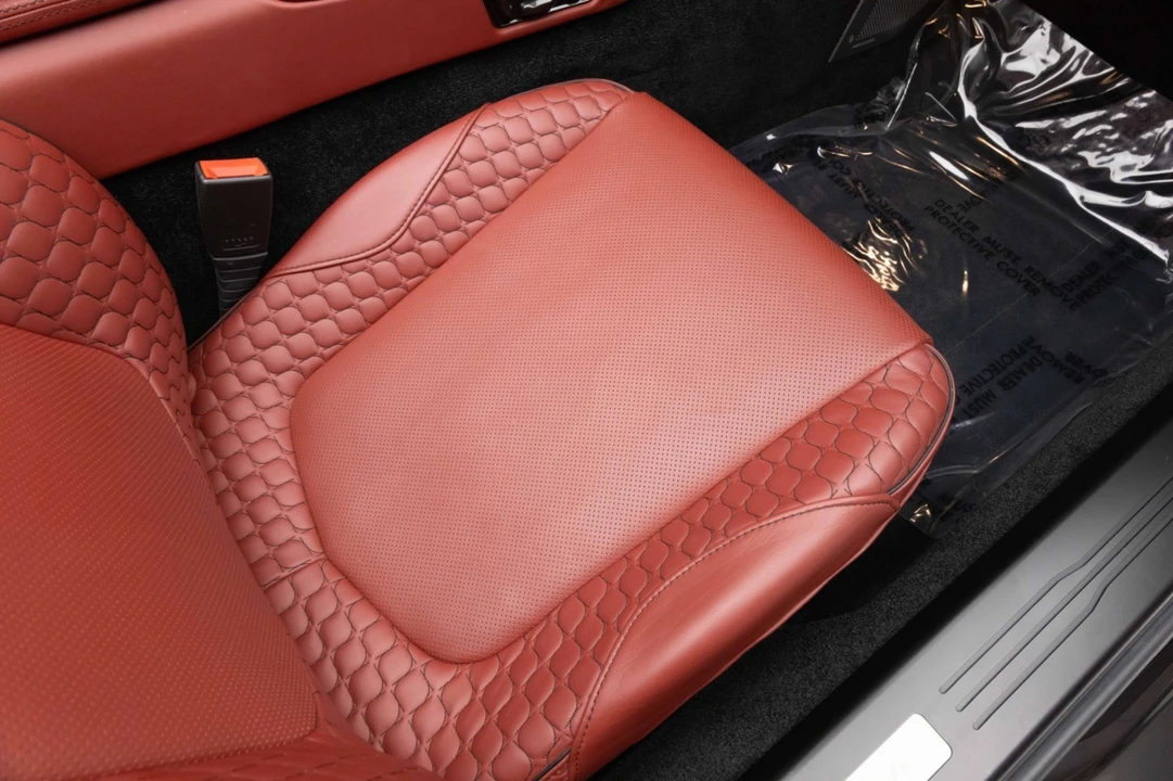 2014 Aston Martin Vanquish 2nd Gen - Image 29 of 31