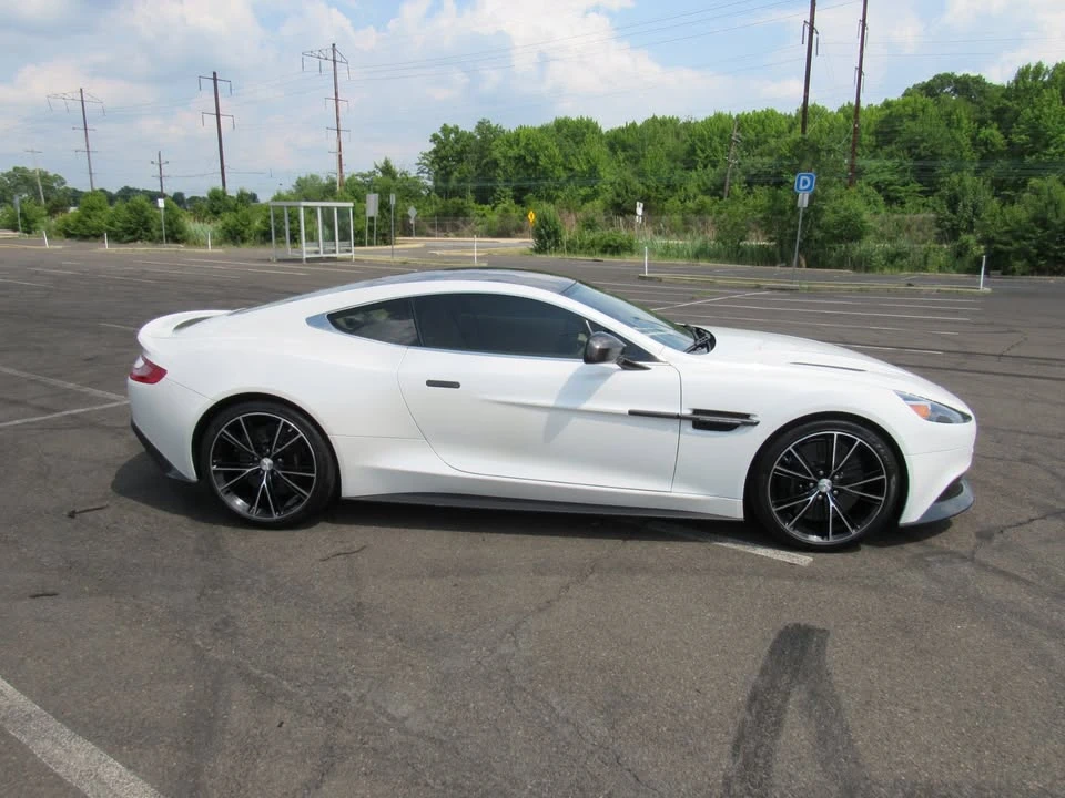2014 Aston Martin Vanquish 2nd Gen - Image 7 of 20