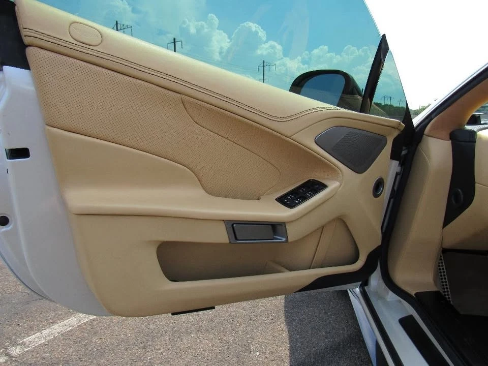 2014 Aston Martin Vanquish 2nd Gen - Image 19 of 20
