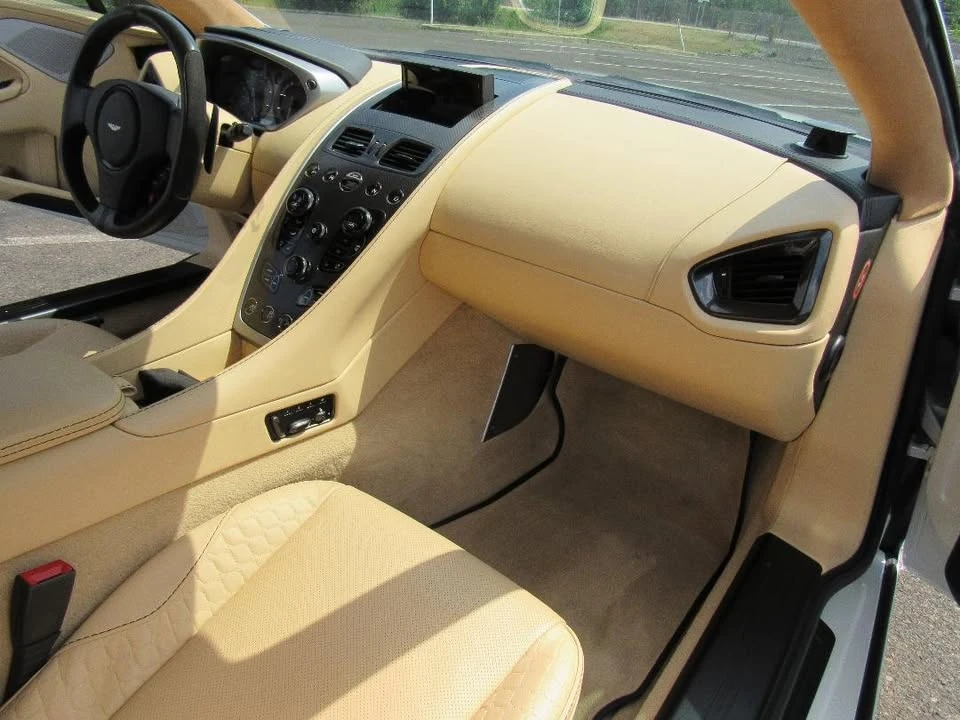 2014 Aston Martin Vanquish 2nd Gen - Image 18 of 20