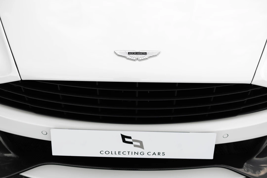 2014 Aston Martin Vanquish 2nd Gen - Image 24 of 31