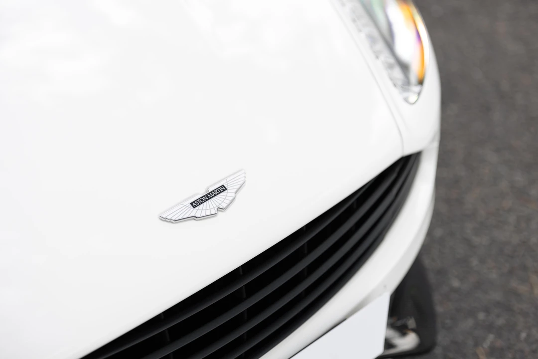 2014 Aston Martin Vanquish 2nd Gen - Image 27 of 31