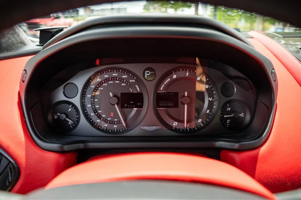 2014 Aston Martin Vanquish 2nd Gen - Image 9 of 9