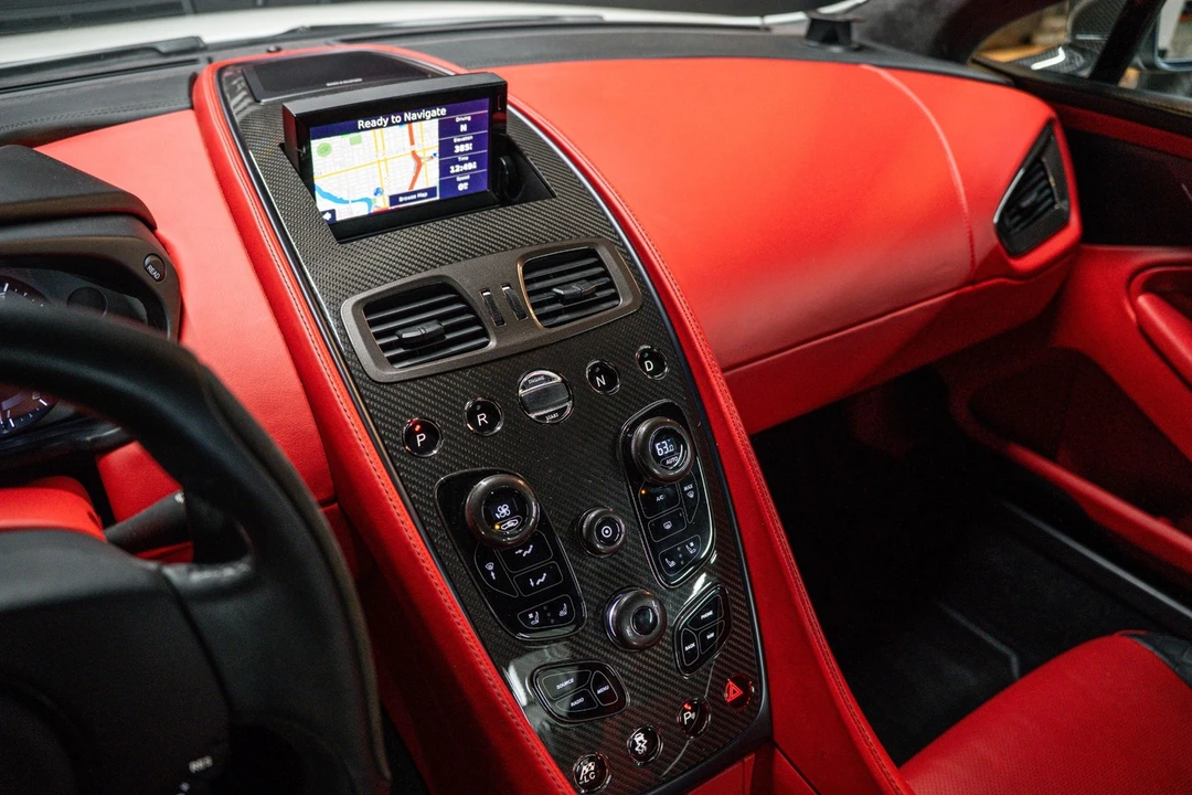 2014 Aston Martin Vanquish 2nd Gen - Image 7 of 25