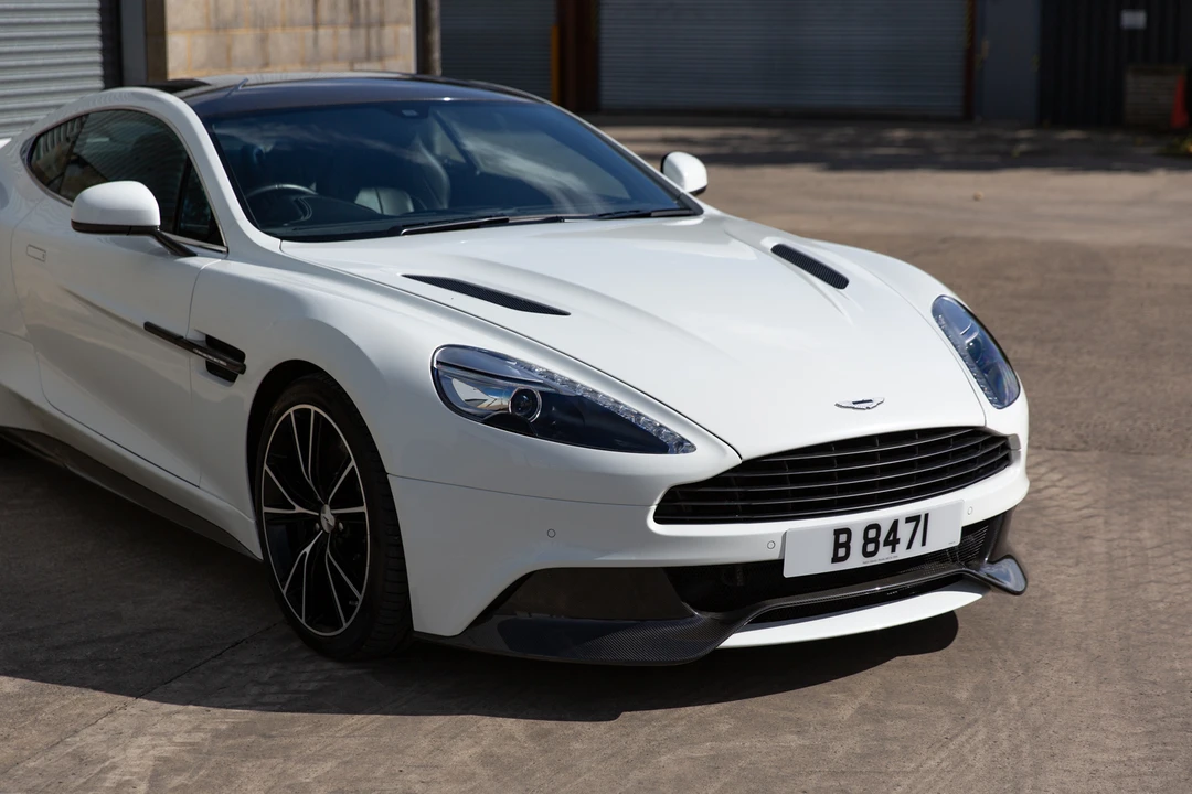 2014 Aston Martin Vanquish 2nd Gen - Image 19 of 31