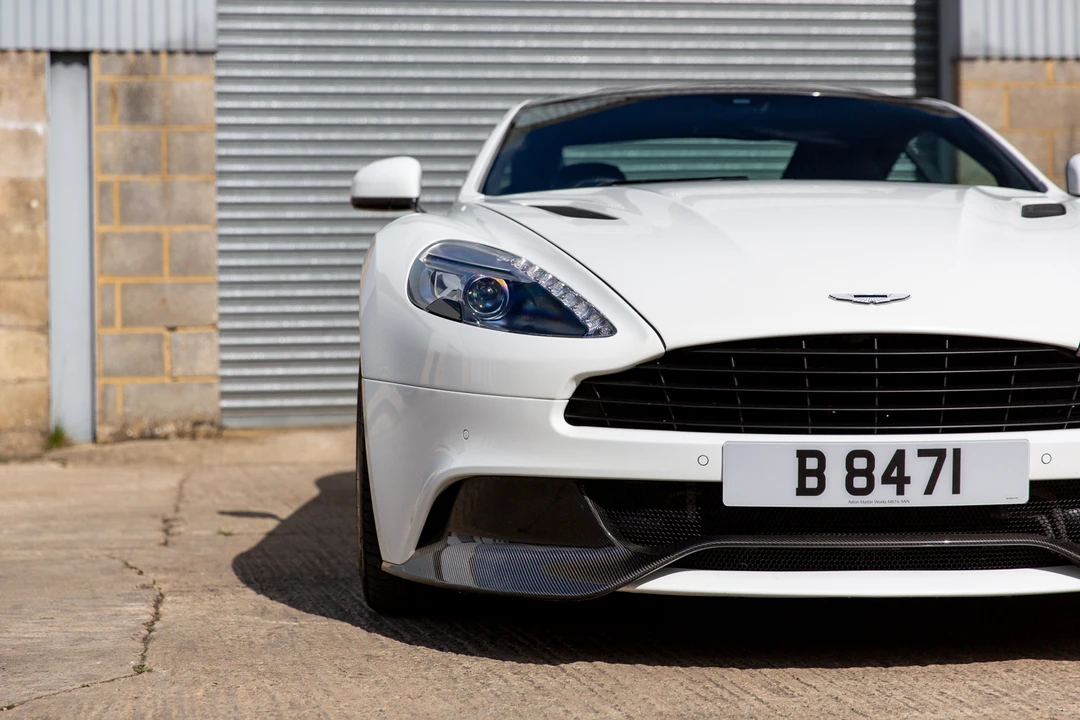 2014 Aston Martin Vanquish 2nd Gen - Image 23 of 31