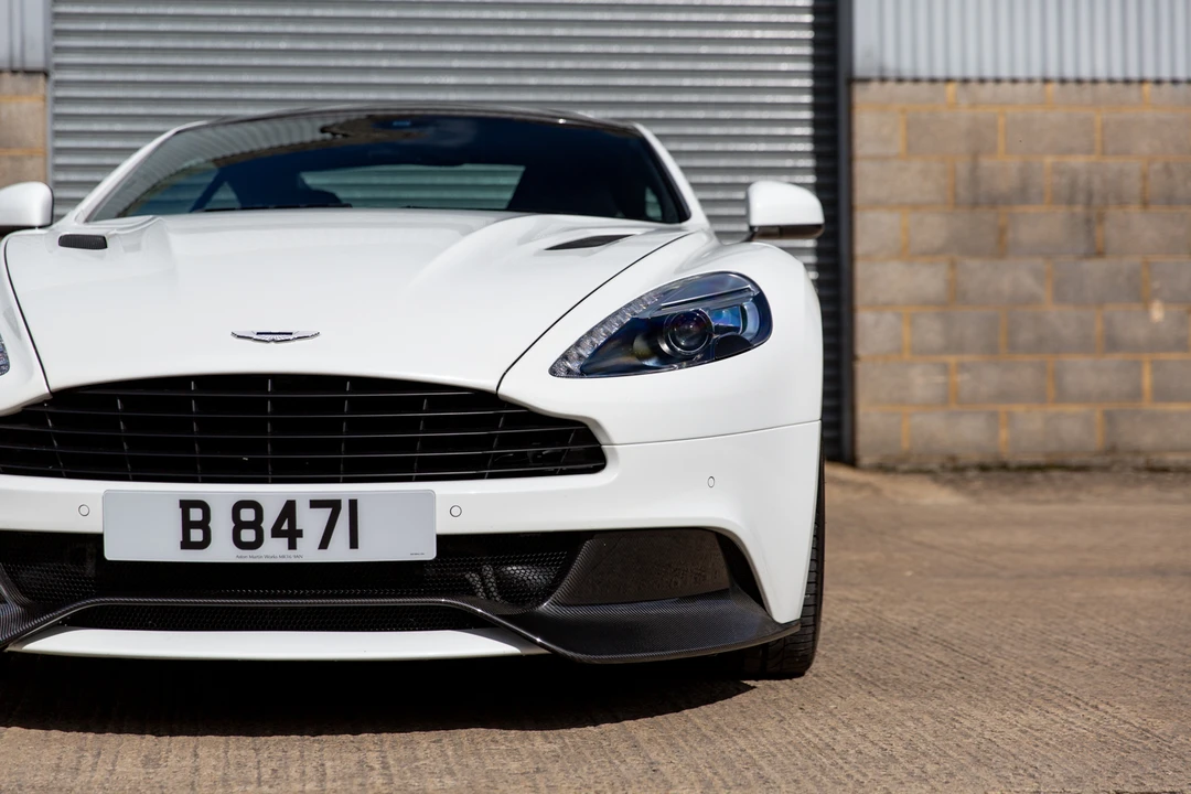 2014 Aston Martin Vanquish 2nd Gen - Image 24 of 31