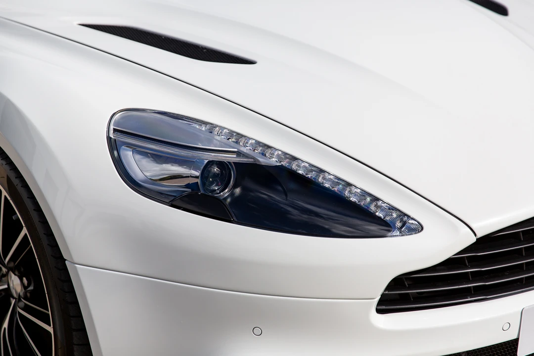 2014 Aston Martin Vanquish 2nd Gen - Image 30 of 31