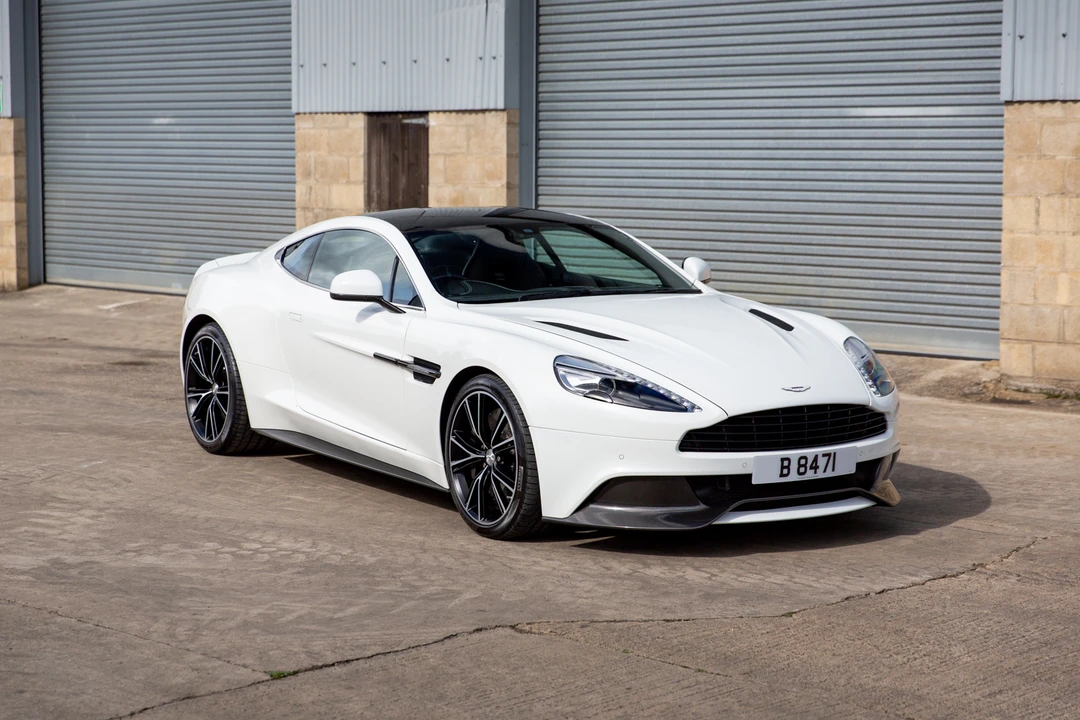 2014 Aston Martin Vanquish 2nd Gen - Image 18 of 31
