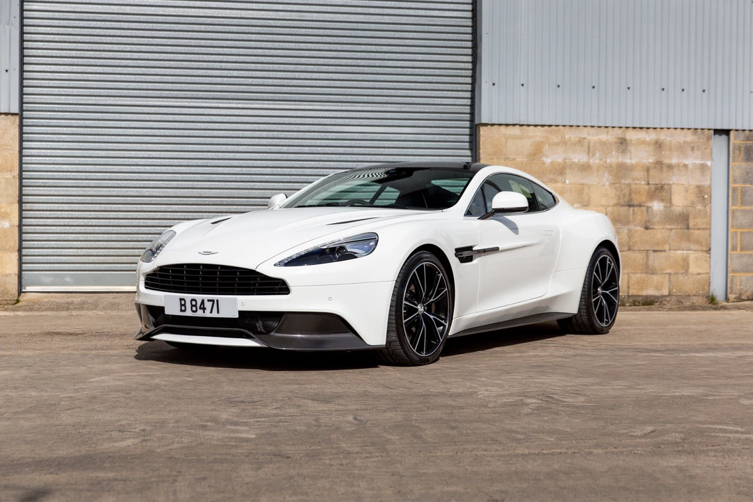 2014 Aston Martin Vanquish 2nd Gen - Image 4 of 31