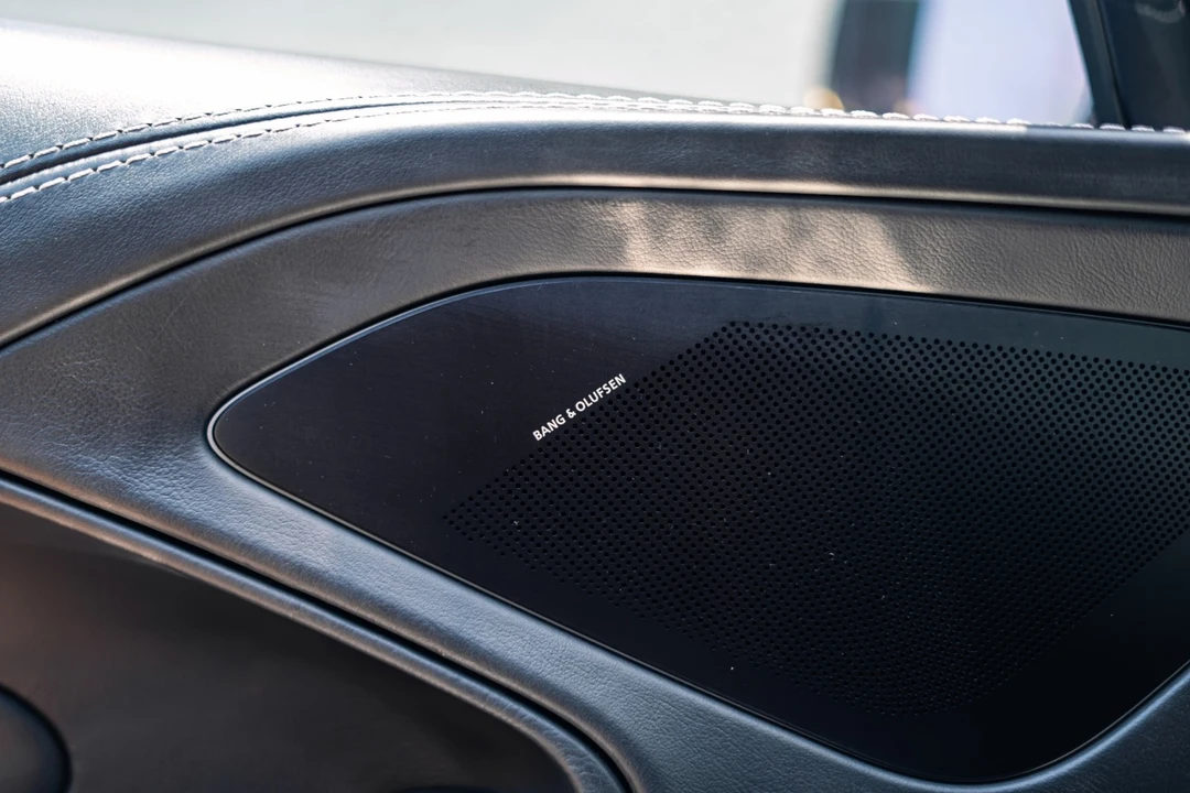 2014 Aston Martin Vanquish 2nd Gen - Image 20 of 31