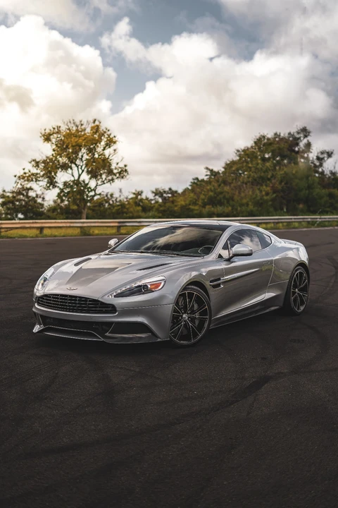 2014 Aston Martin Vanquish 2nd Gen - Image 3 of 31