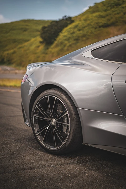 2014 Aston Martin Vanquish 2nd Gen - Image 31 of 31