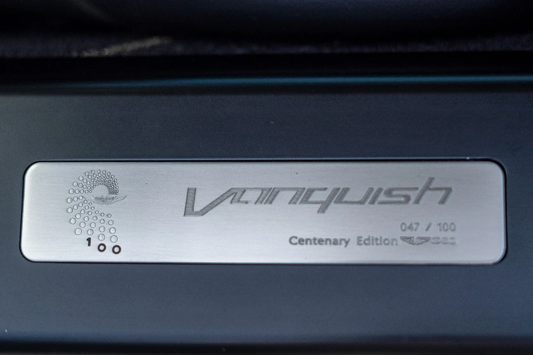 2014 Aston Martin Vanquish 2nd Gen - Image 18 of 31