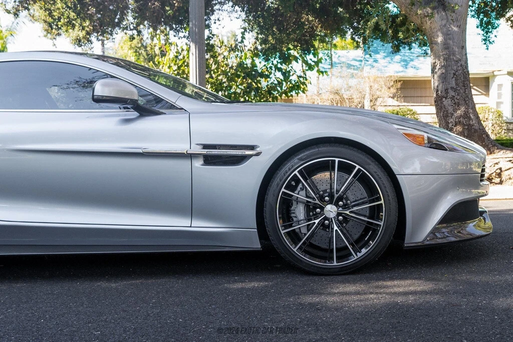 2014 Aston Martin Vanquish 2nd Gen - Image 11 of 12