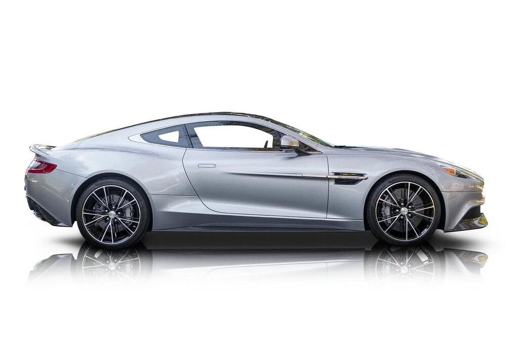 2014 Aston Martin Vanquish 2nd Gen - Image 2 of 12