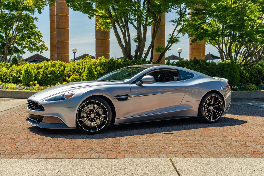 2014 Aston Martin Vanquish 2nd Gen - Image 20 of 31