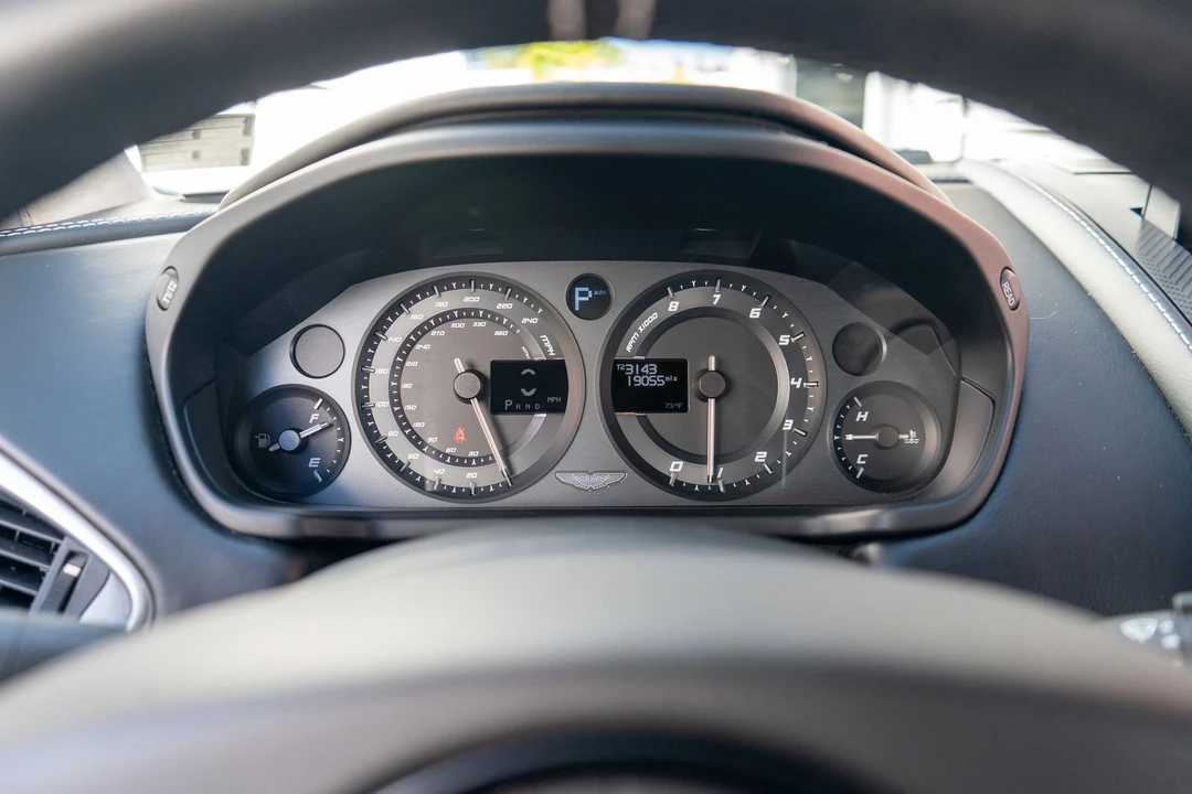 2014 Aston Martin Vanquish 2nd Gen - Image 5 of 31