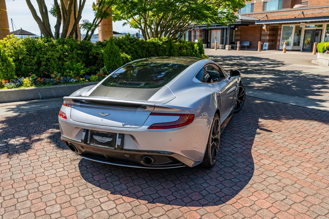 2014 Aston Martin Vanquish 2nd Gen - Image 27 of 31