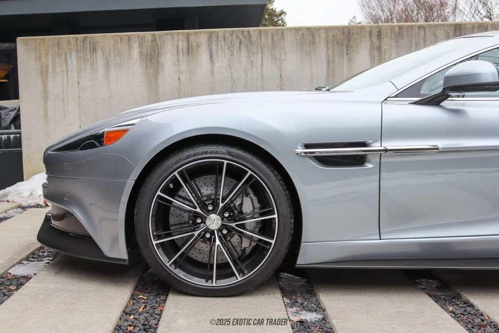 2014 Aston Martin Vanquish 2nd Gen - Image 4 of 12