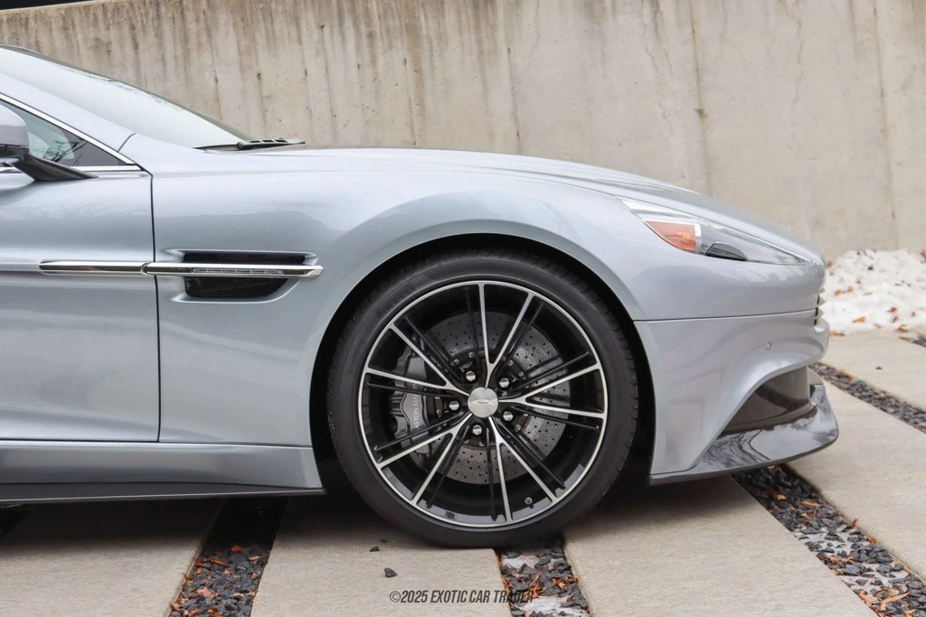 2014 Aston Martin Vanquish 2nd Gen - Image 11 of 12
