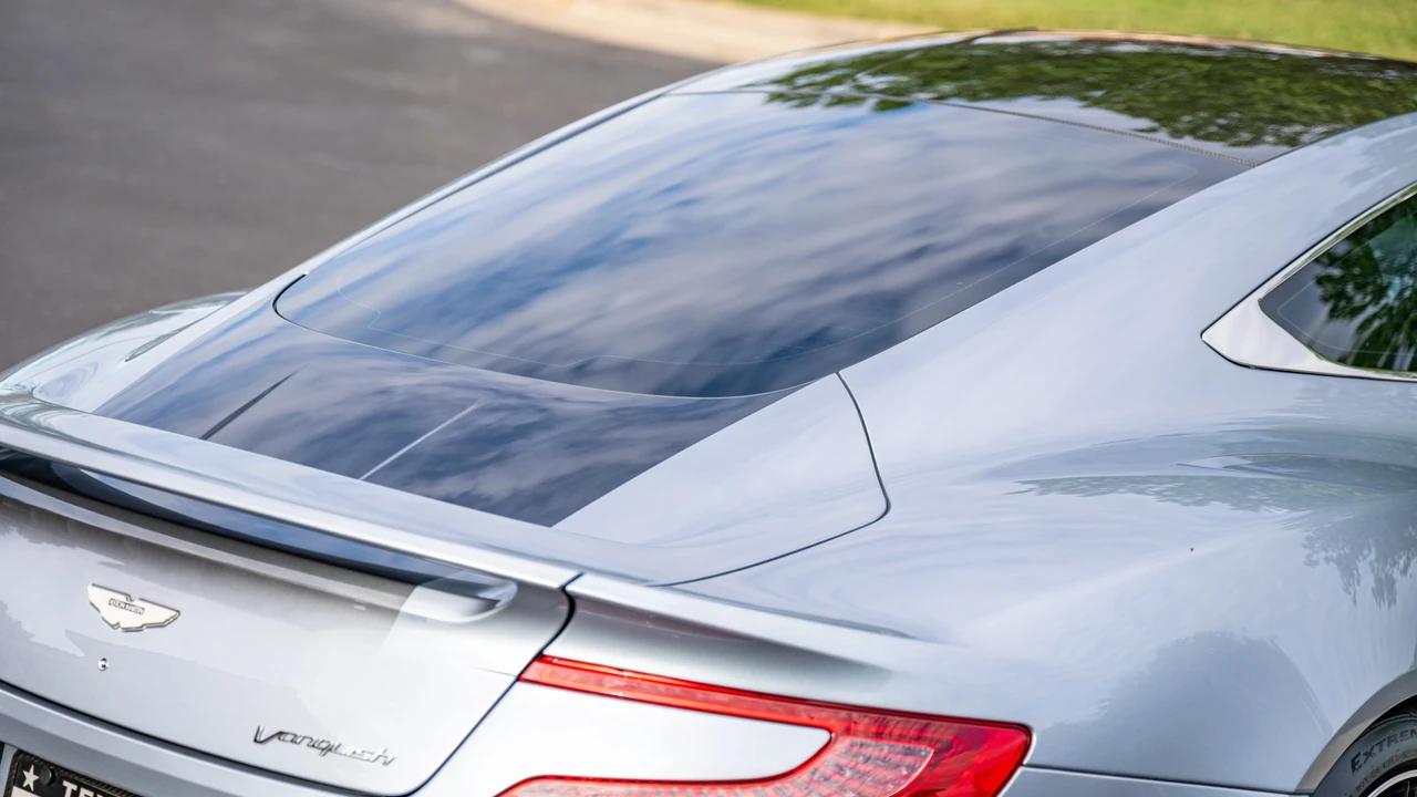 2014 Aston Martin Vanquish 2nd Gen - Image 22 of 31