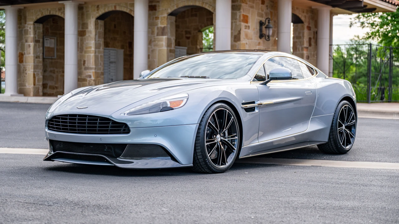 2014 Aston Martin Vanquish 2nd Gen - Image 9 of 31