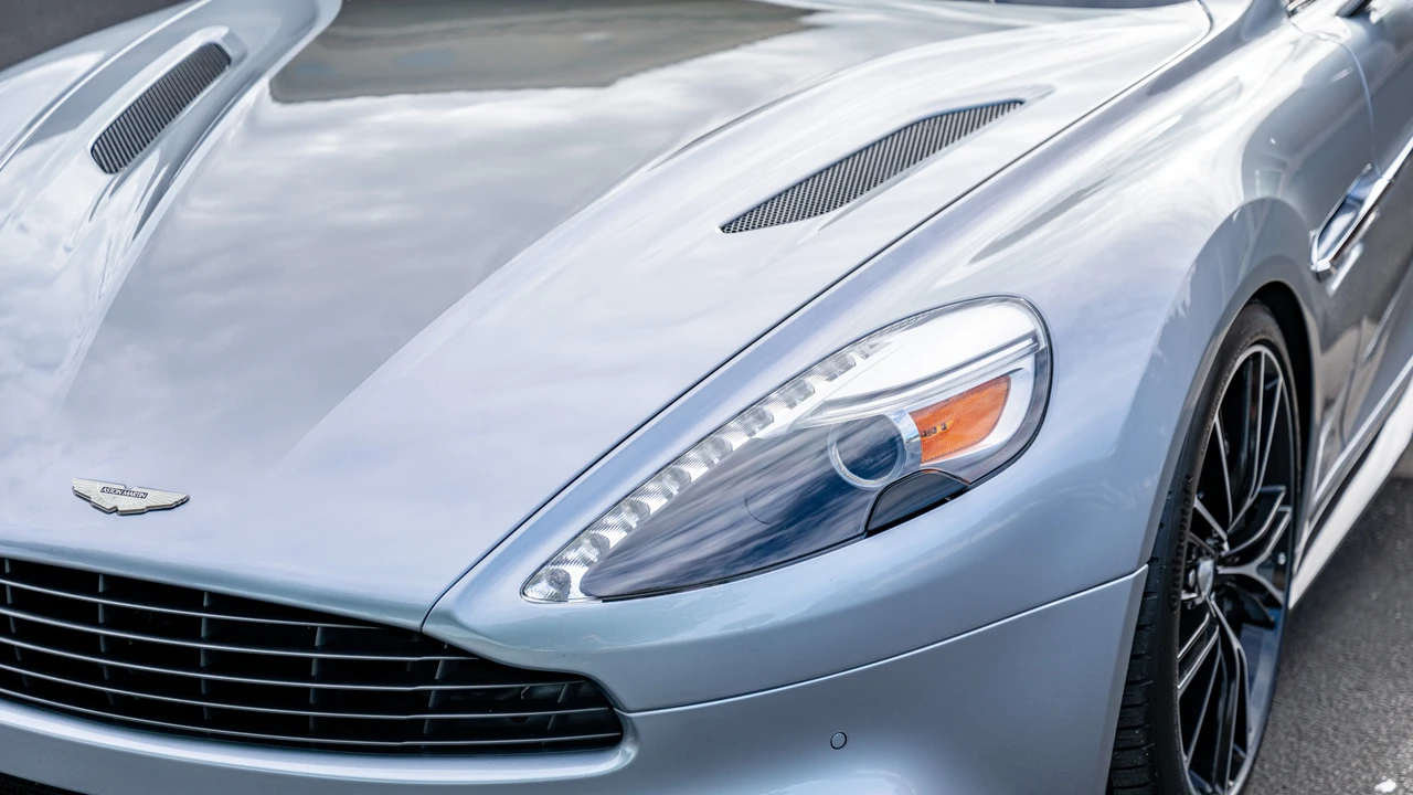 2014 Aston Martin Vanquish 2nd Gen - Image 29 of 31