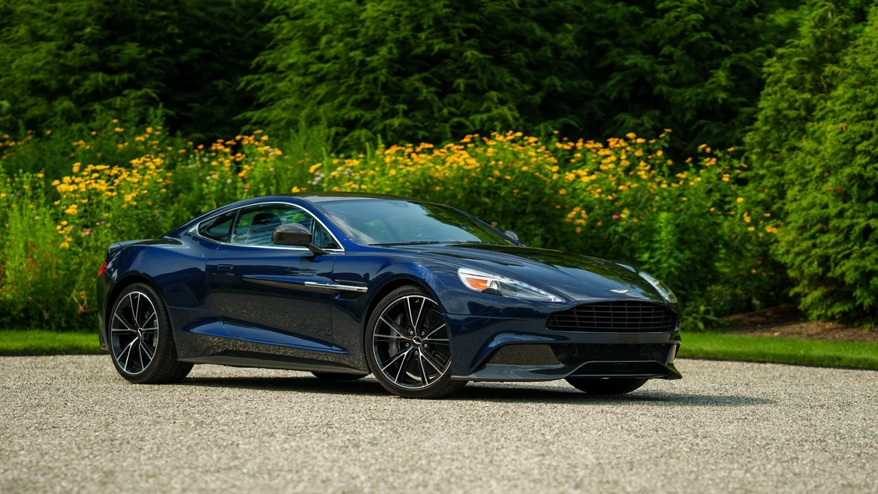 2014 Aston Martin Vanquish 2nd Gen - Image 11 of 31