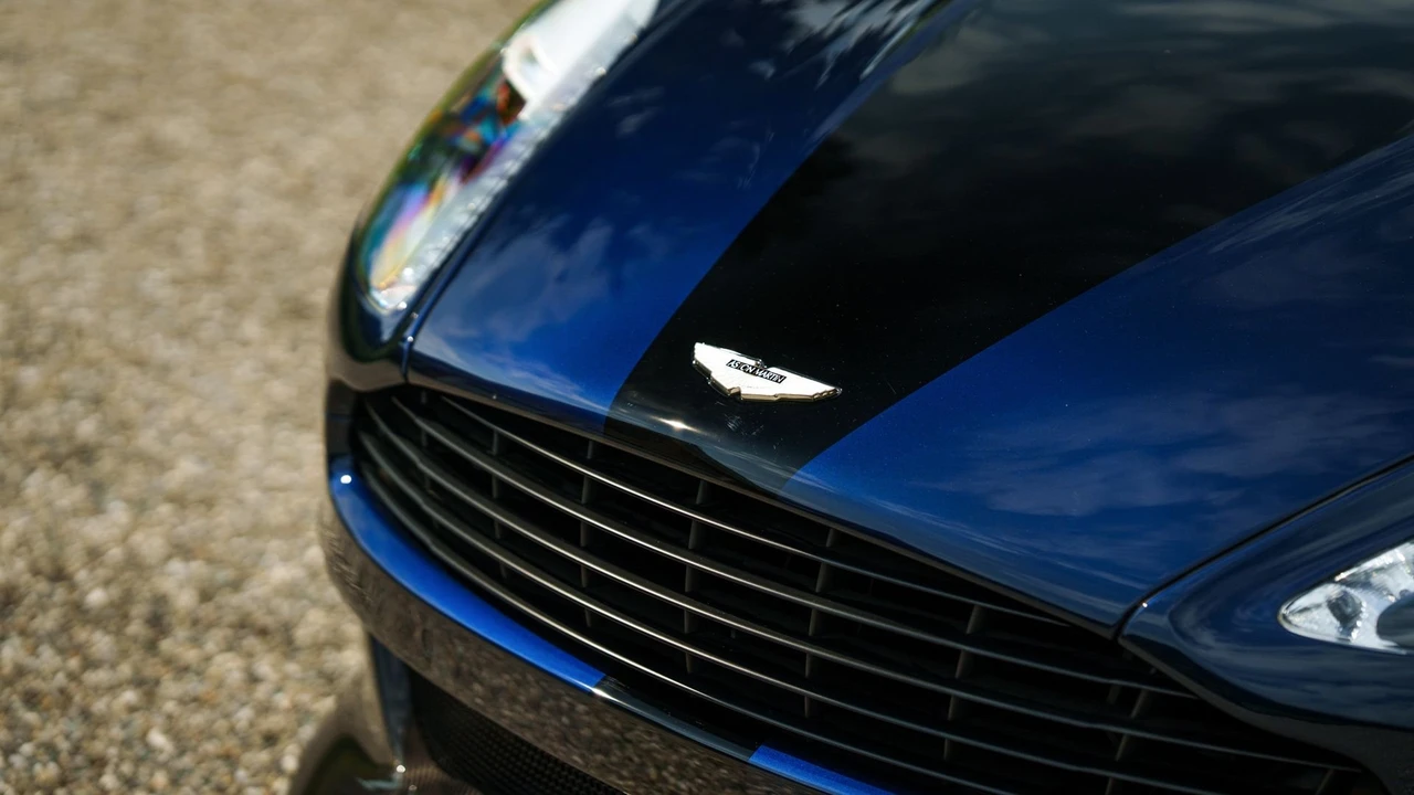 2014 Aston Martin Vanquish 2nd Gen - Image 9 of 31