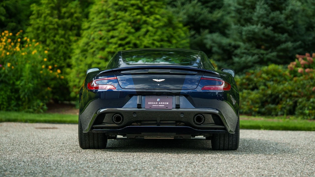 2014 Aston Martin Vanquish 2nd Gen - Image 2 of 31