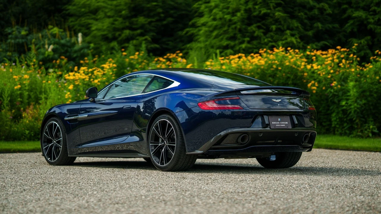 2014 Aston Martin Vanquish 2nd Gen - Image 3 of 31