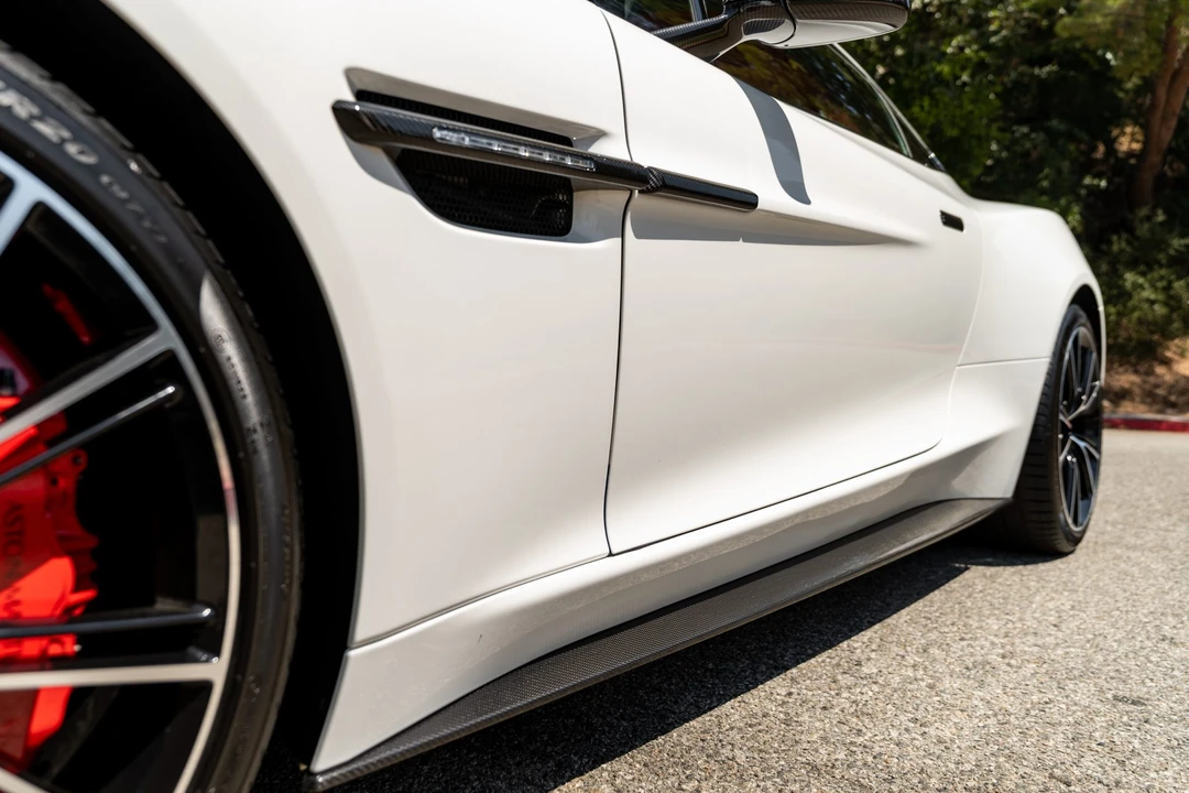 2014 Aston Martin Vanquish 2nd Gen - Image 29 of 31