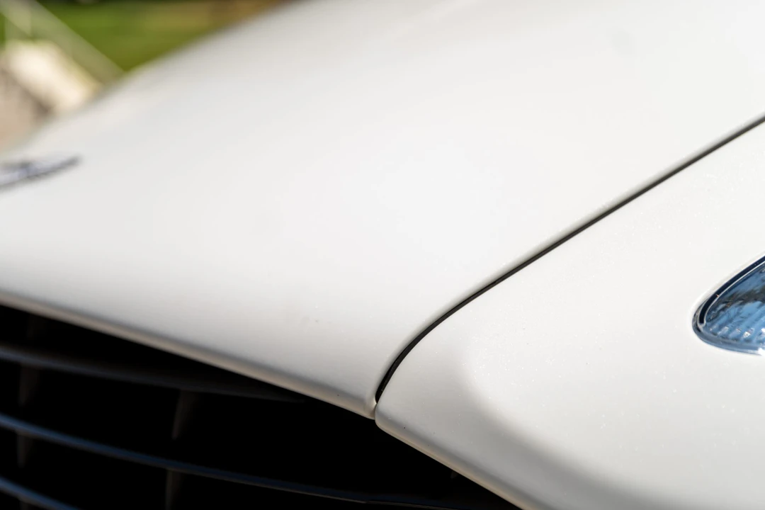 2014 Aston Martin Vanquish 2nd Gen - Image 25 of 31