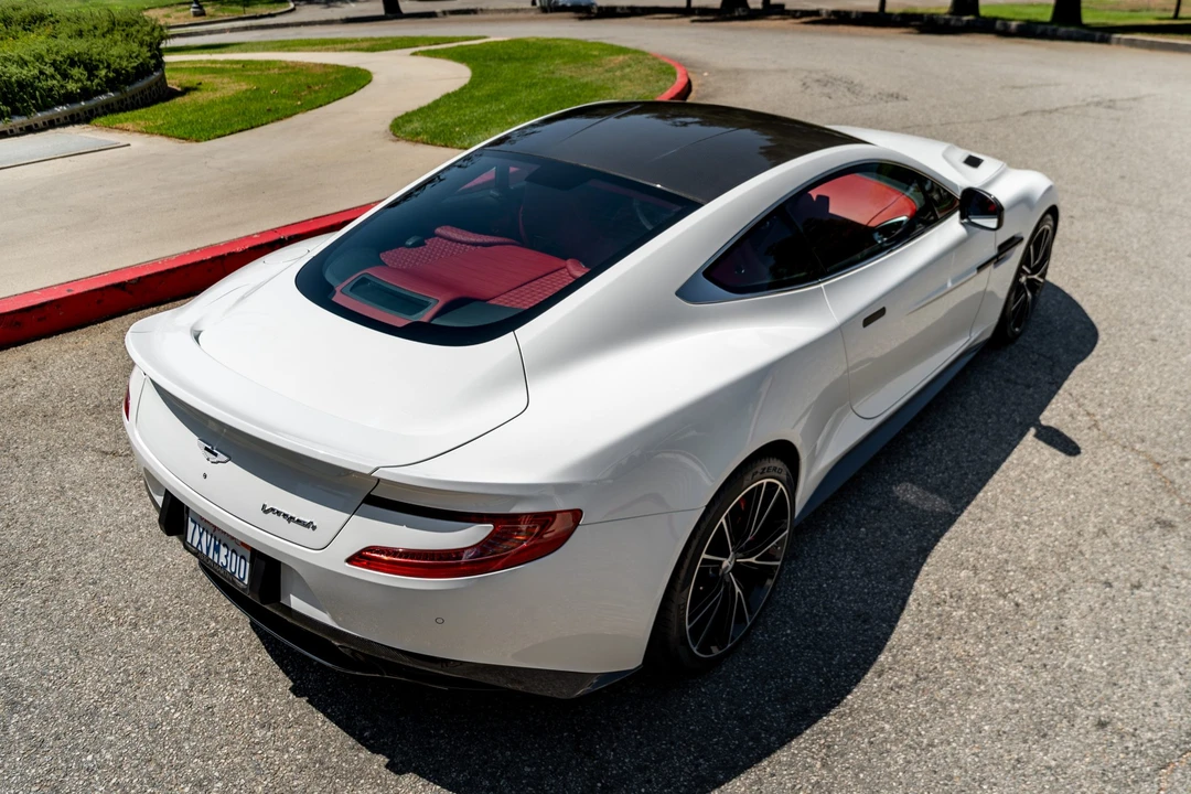 2014 Aston Martin Vanquish 2nd Gen - Image 11 of 31