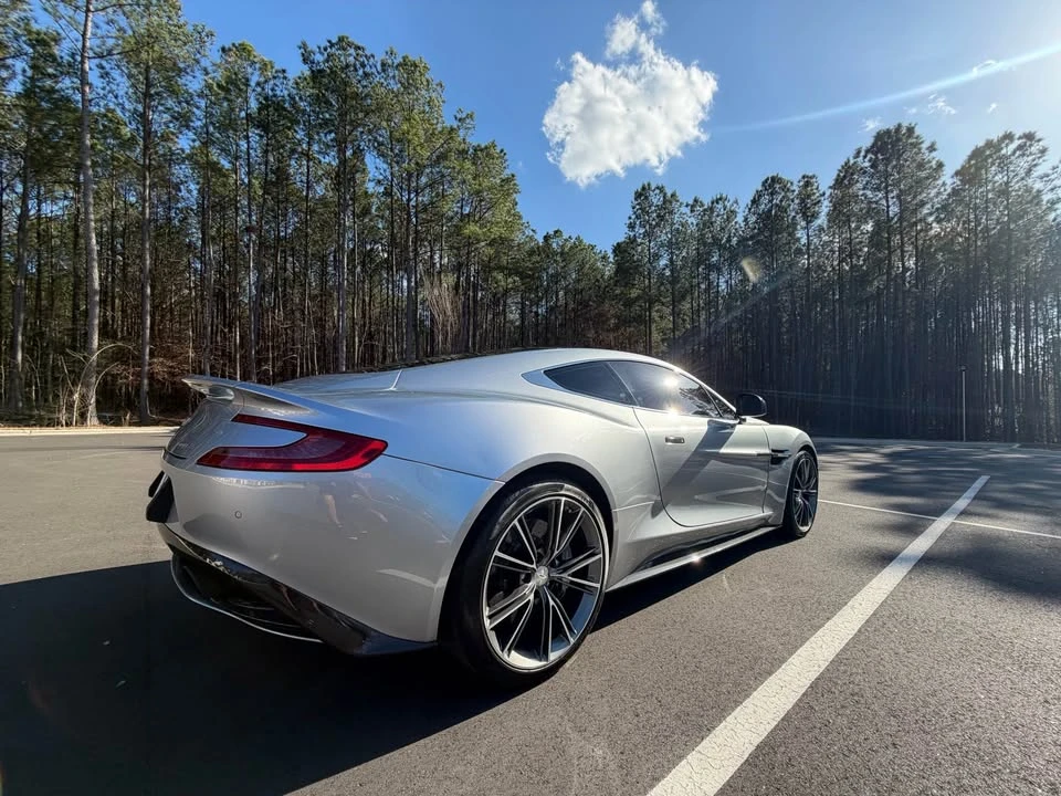 2014 Aston Martin Vanquish 2nd Gen - Image 2 of 20