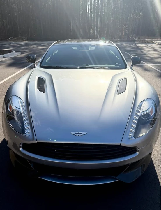 2014 Aston Martin Vanquish 2nd Gen - Image 12 of 20