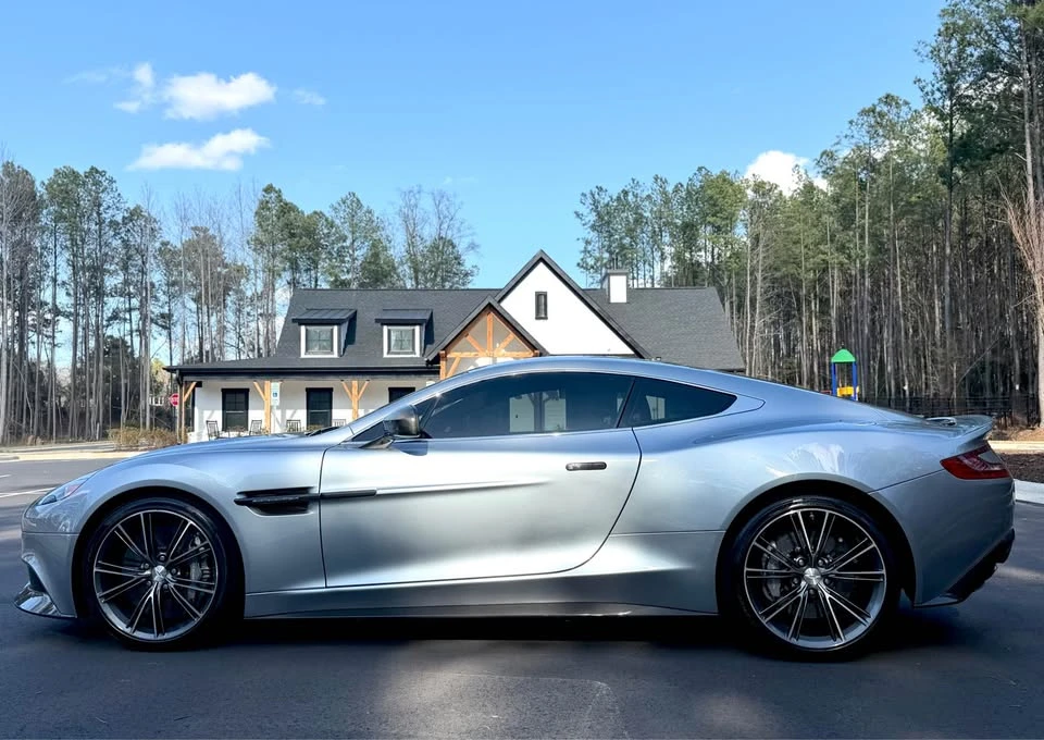 2014 Aston Martin Vanquish 2nd Gen - Image 8 of 20