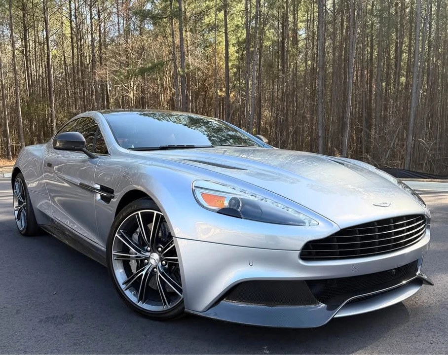2014 Aston Martin Vanquish 2nd Gen - Image 3 of 20