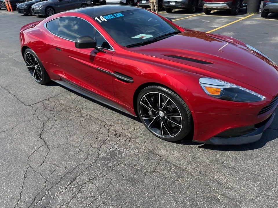 2014 Aston Martin Vanquish 2nd Gen - Image 4 of 11