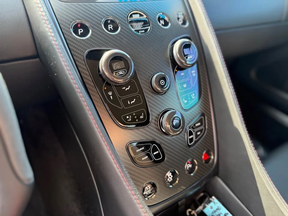 2014 Aston Martin Vanquish 2nd Gen - Image 15 of 16