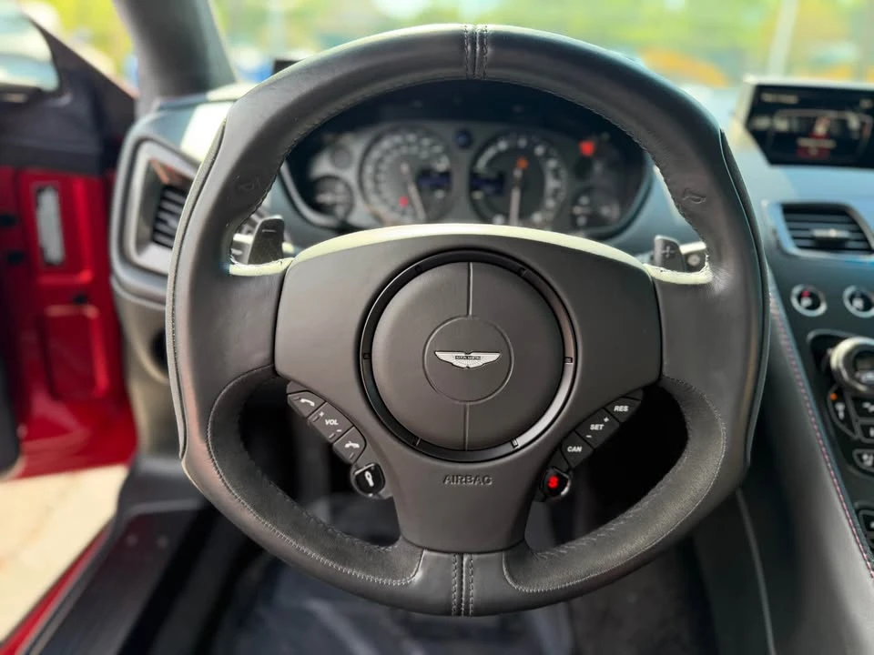 2014 Aston Martin Vanquish 2nd Gen - Image 12 of 16