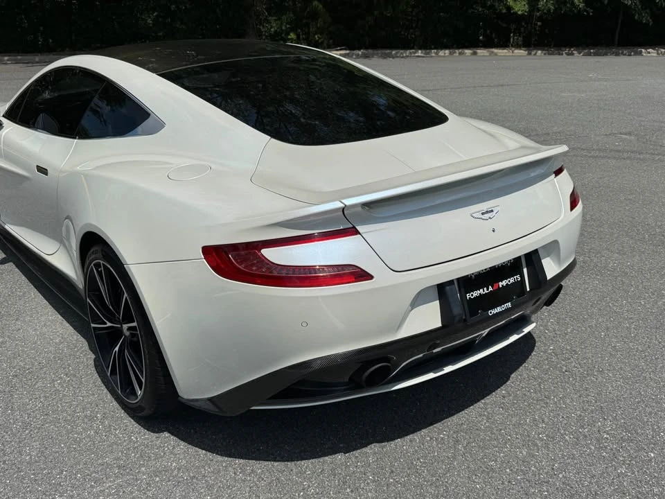 2014 Aston Martin Vanquish 2nd Gen - Image 11 of 20