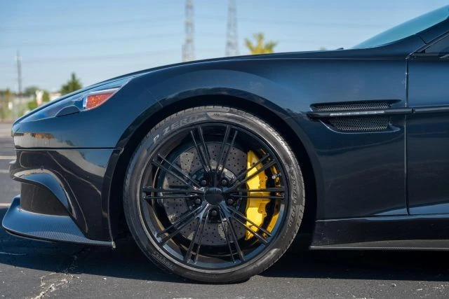2014 Aston Martin Vanquish 2nd Gen - Image 5 of 17