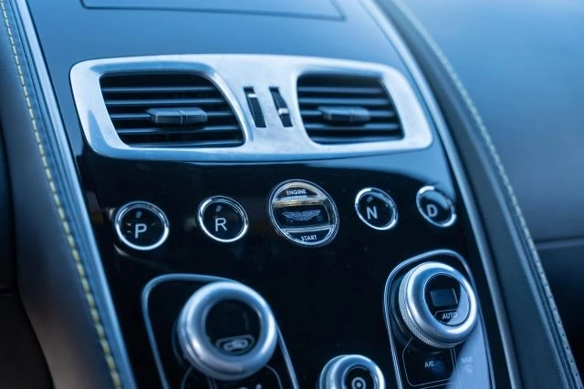 2014 Aston Martin Vanquish 2nd Gen - Image 16 of 17