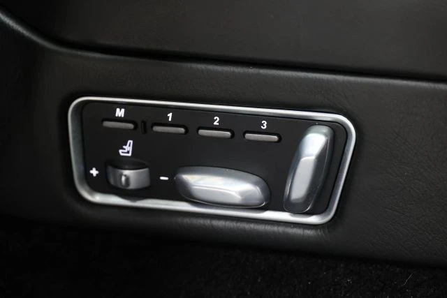 2014 Aston Martin Vanquish 2nd Gen - Image 22 of 31